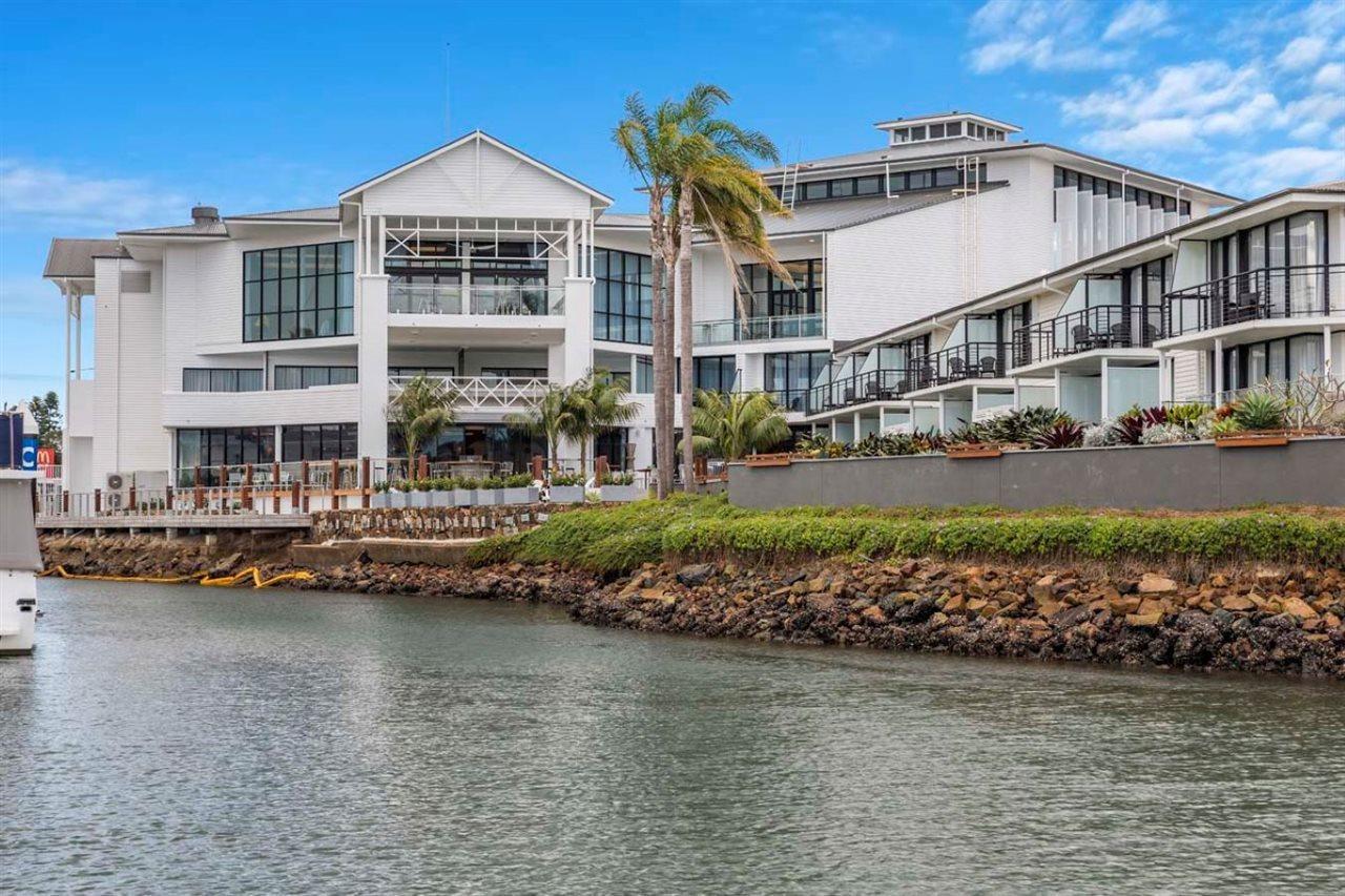 Sails By Rydges 4*