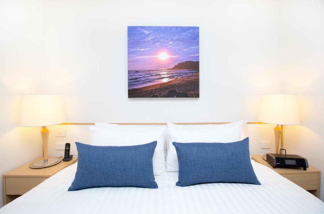 Sails By Rydges