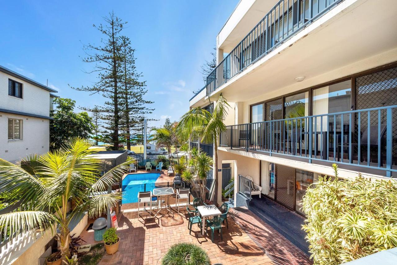 Beach House Holiday Aparthotel