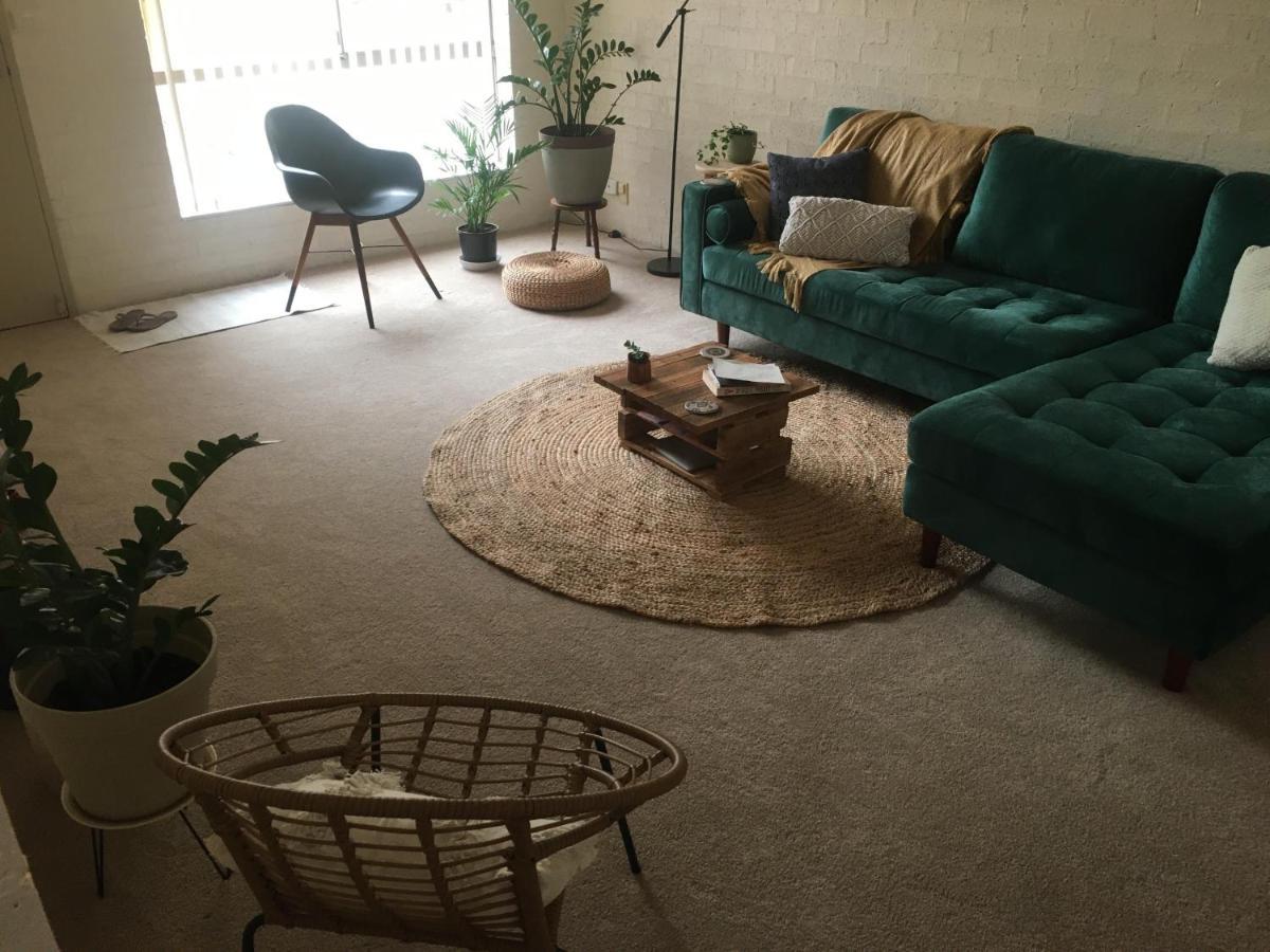 Entire Townhouse.fresh & Cosy.stones Throw From The Beach/town.perfect Getaway!! * Port Macquarie