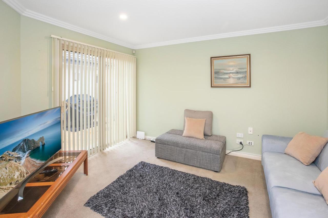 22 The Promenade Port Macquarie