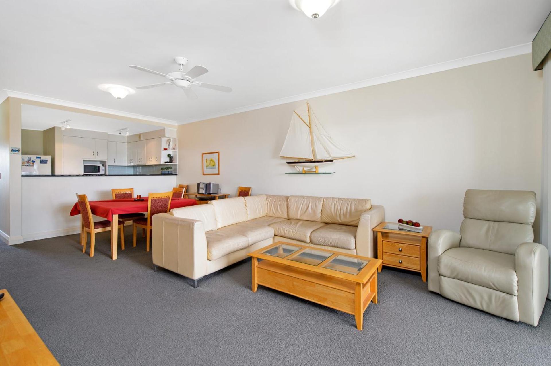 Harbourwatch 11 18 Burrawan Street Apartment