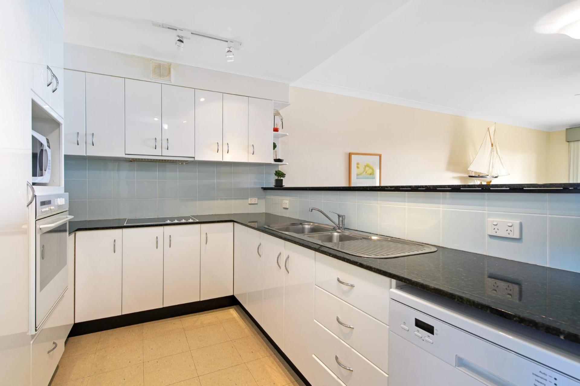 Harbourwatch 11 18 Burrawan Street * Port Macquarie