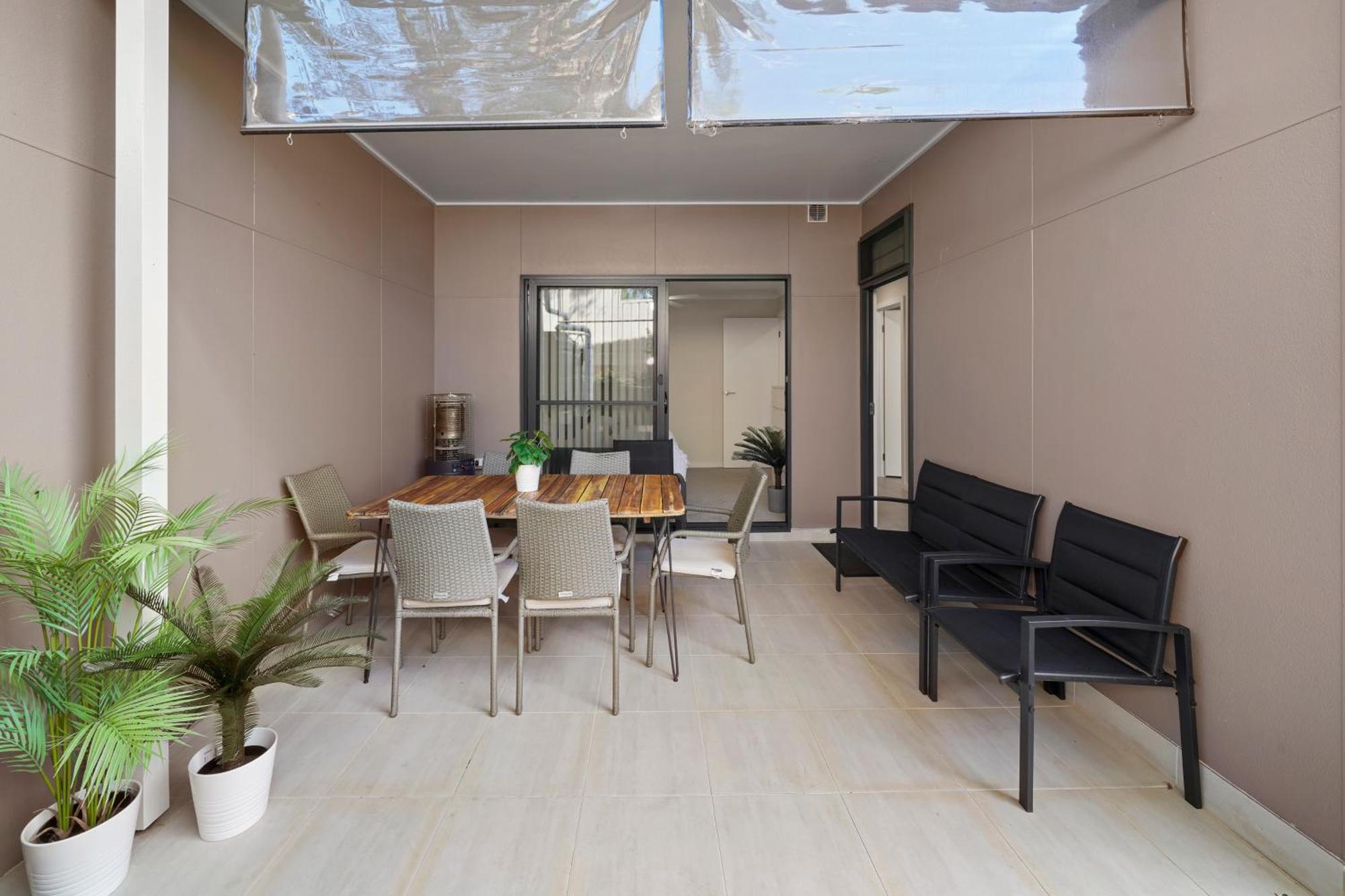 Holiday home Spacious 4br W/ Water Views Port Macquarie
