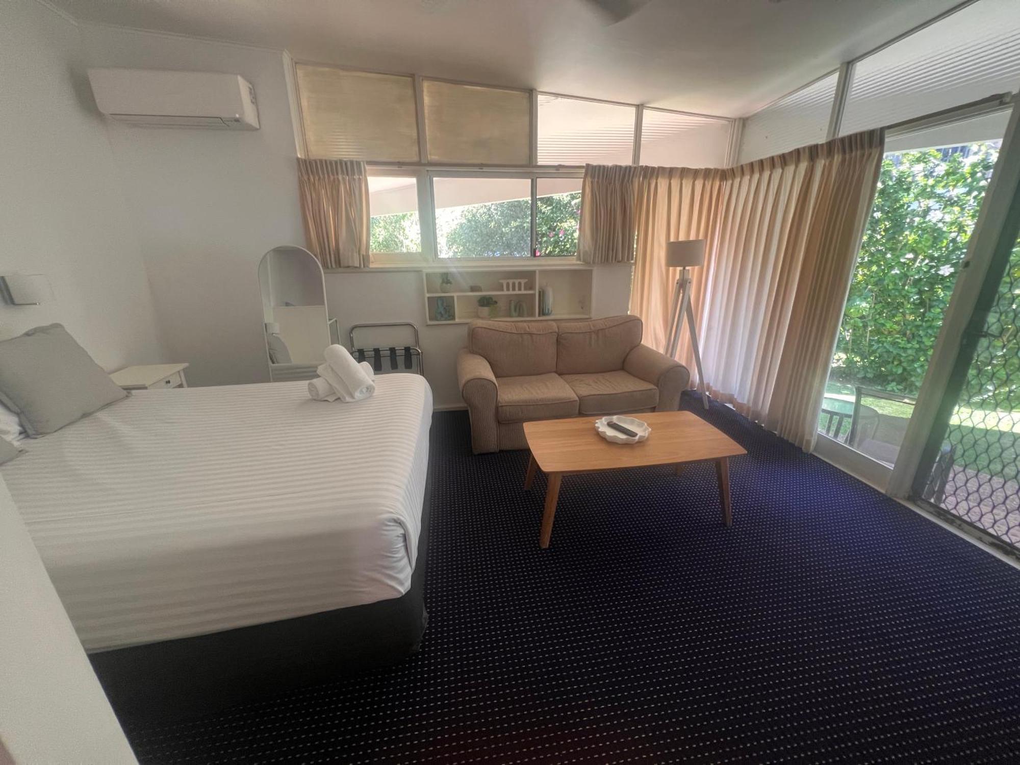 Ocean Breeze 3* Port Macquarie