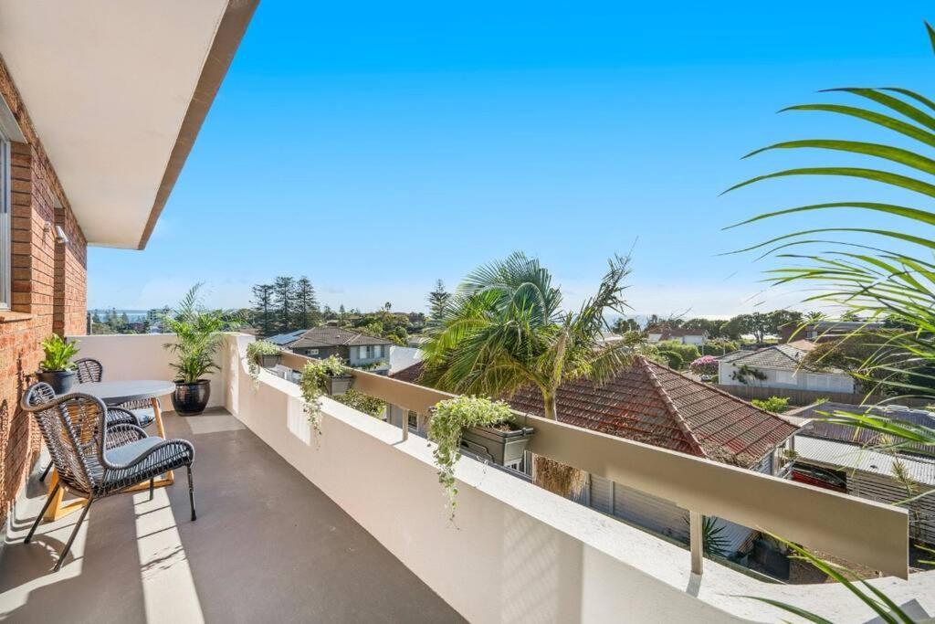 2 Bedroom Coastal Getaway With Ocean Views! Apartamento