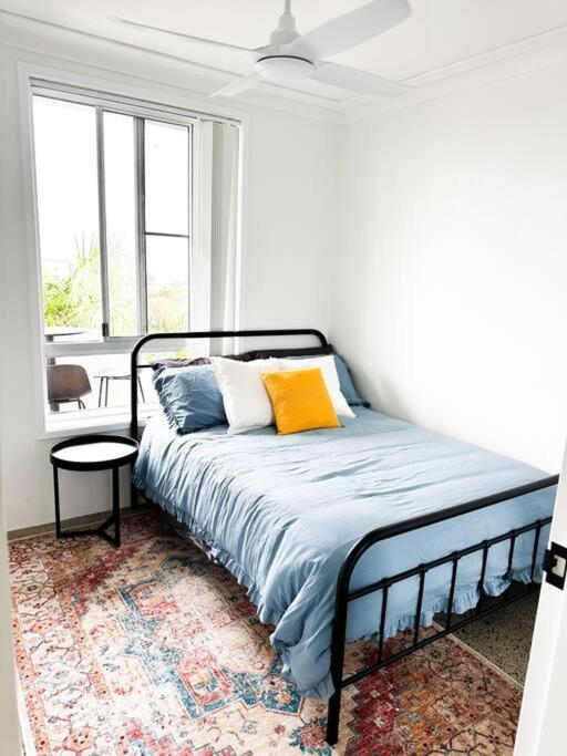 2 Bedroom Coastal Getaway With Ocean Views! Apartamento