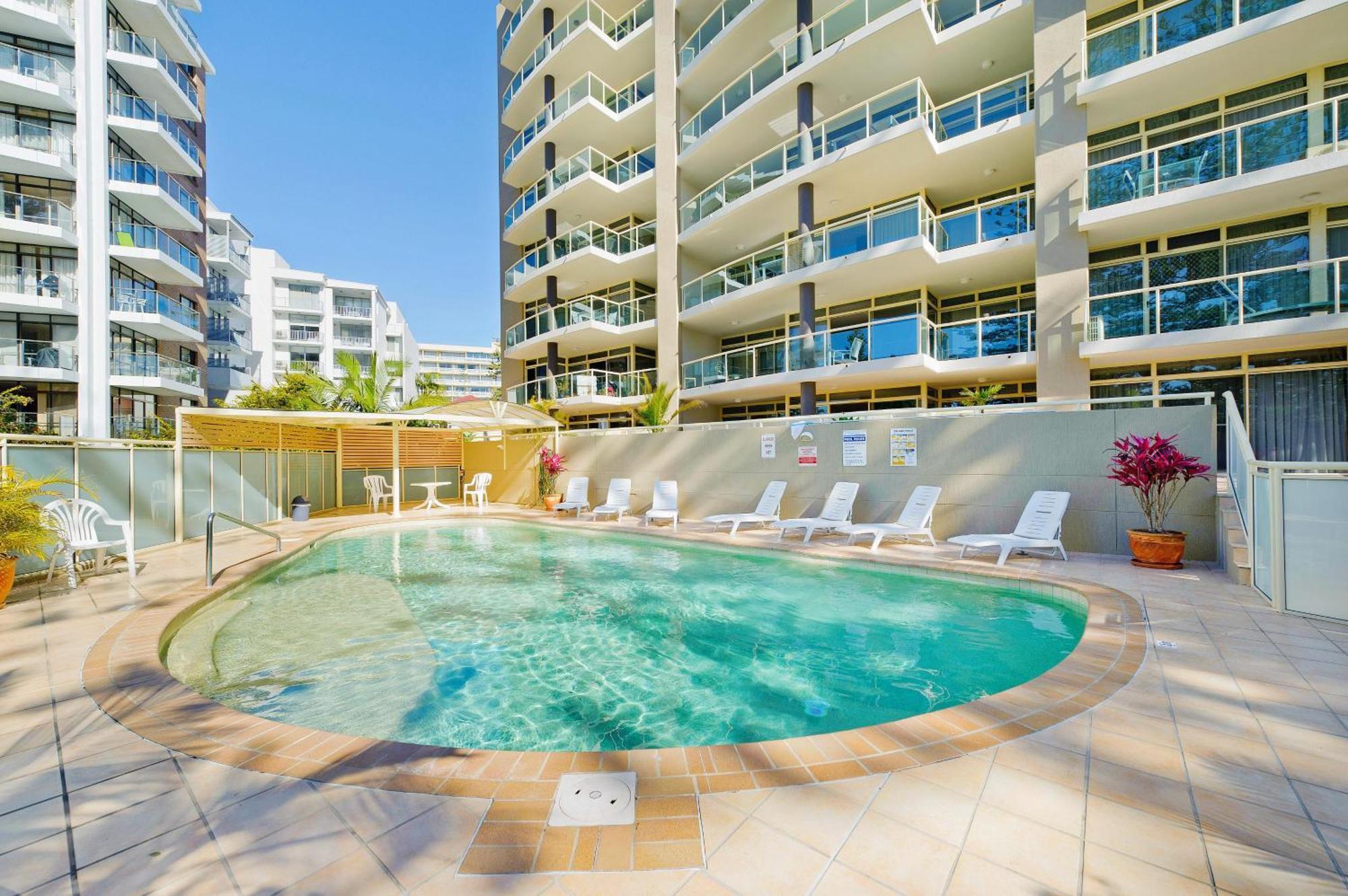 Northpoint 402 *