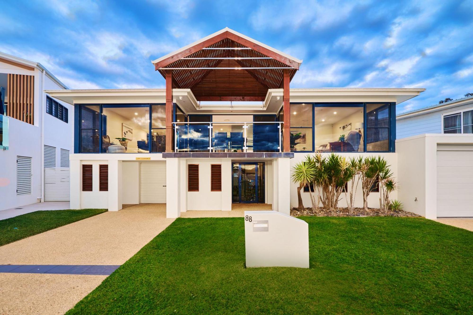 Holiday home Riverside Luxury