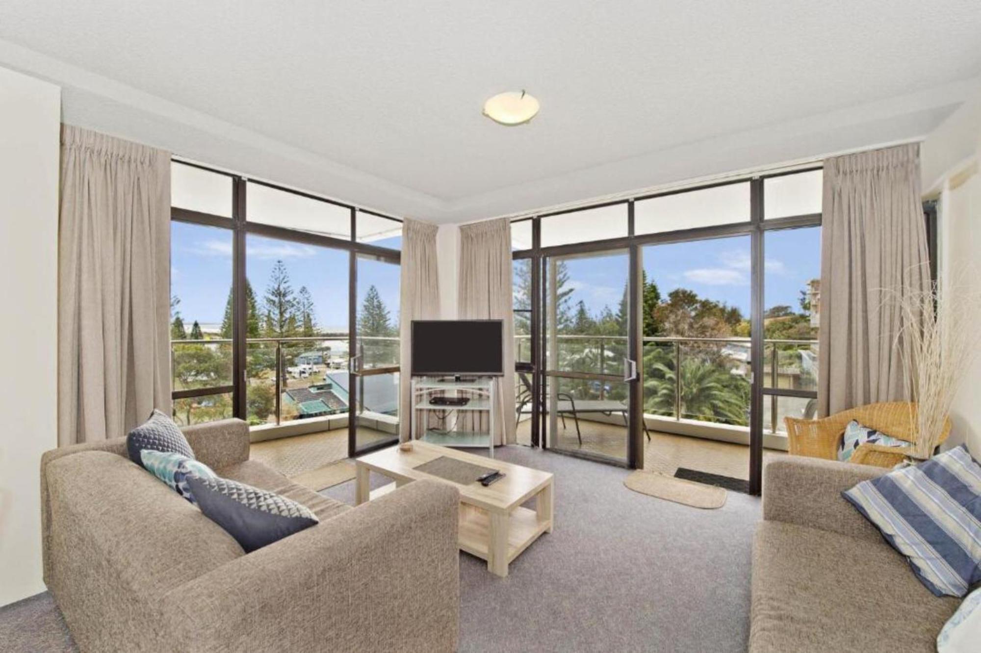 Tasman Towers 9 3 Munster Street *