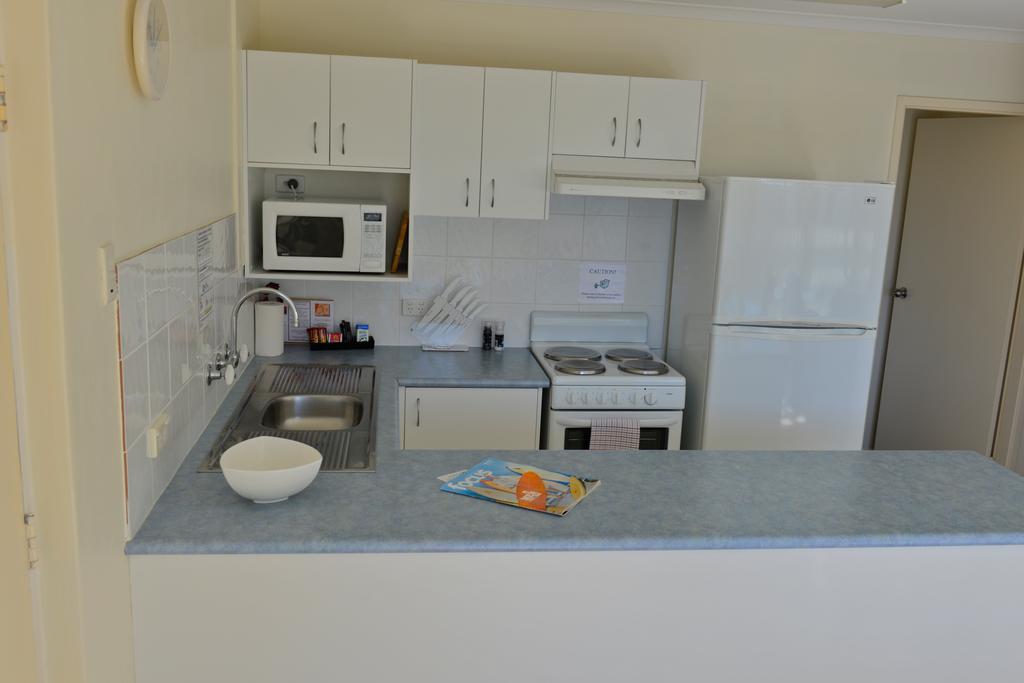 Aparthotel Beach House Holiday 3*