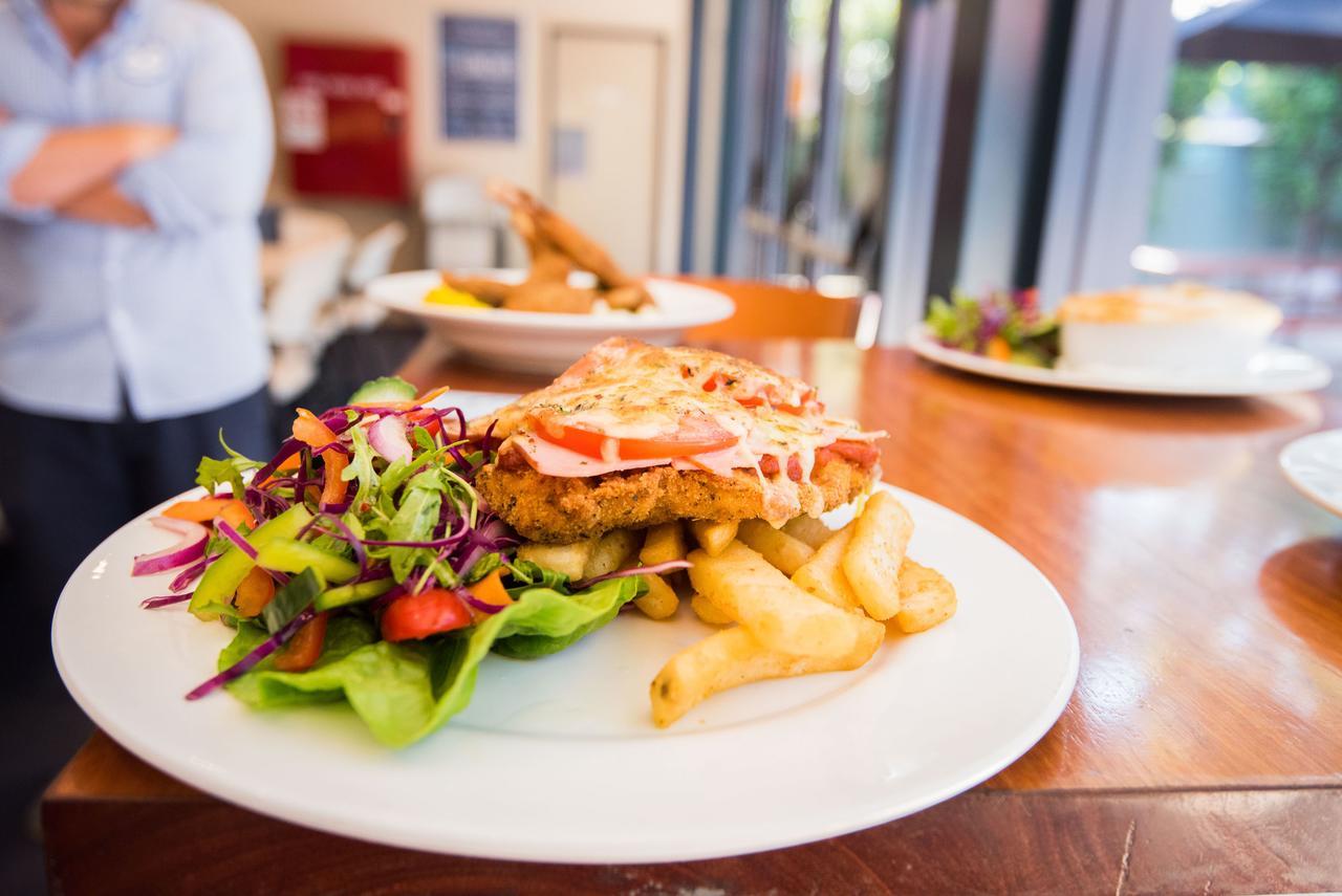 Inn Settlers Port Macquarie