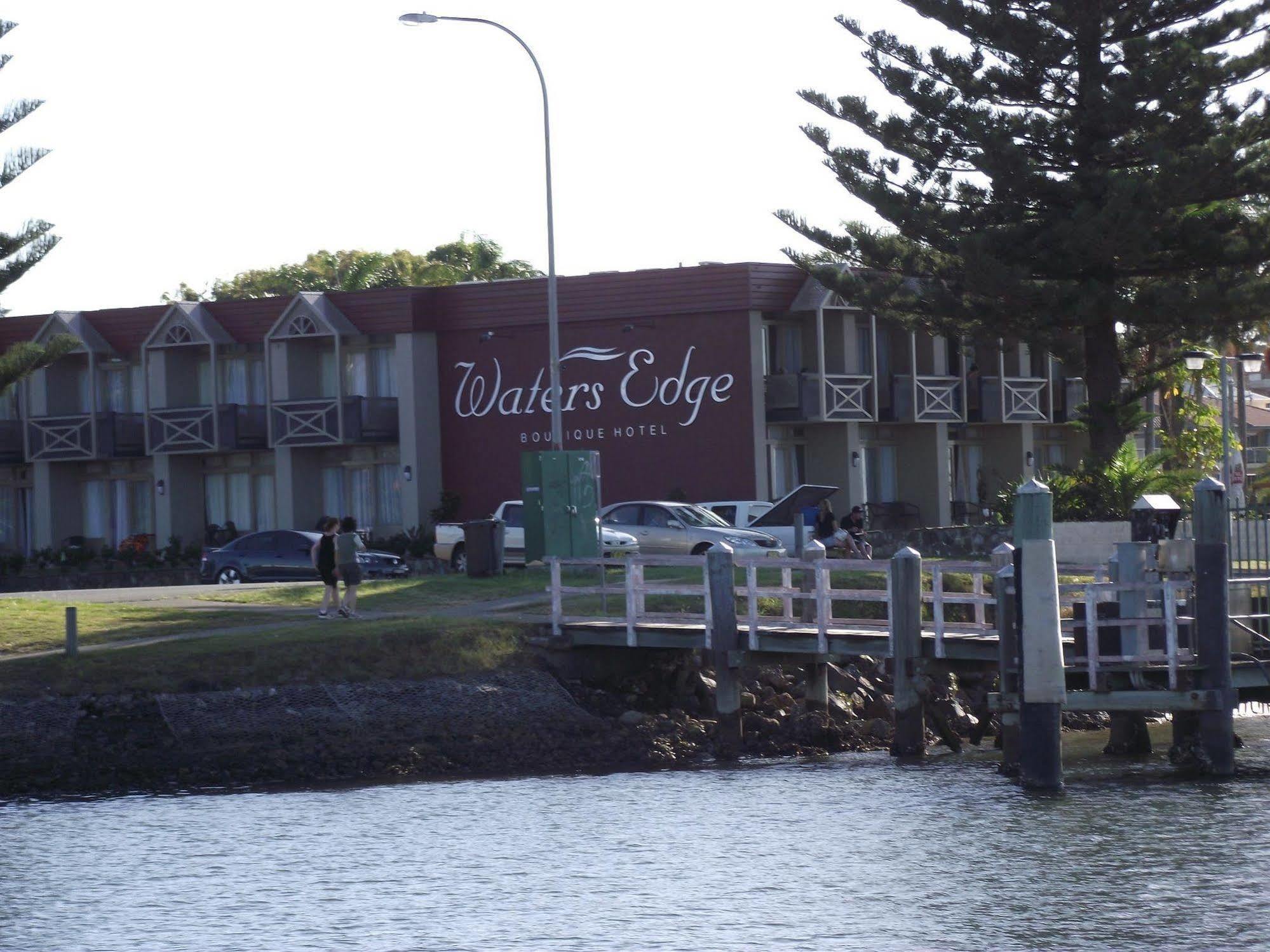 Resort Comfort Waters Edge Port Macquarie