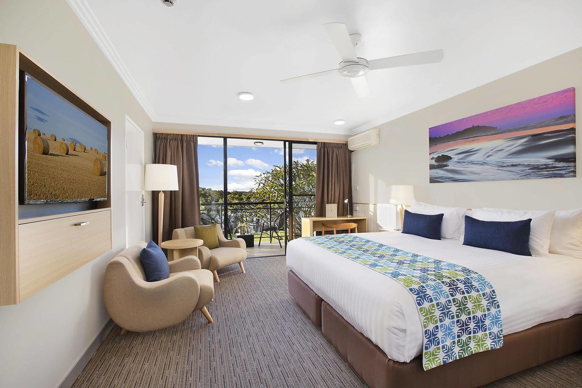 Sails By Rydges Resort