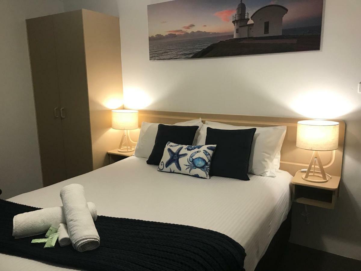 Ocean Breeze Motel 3*