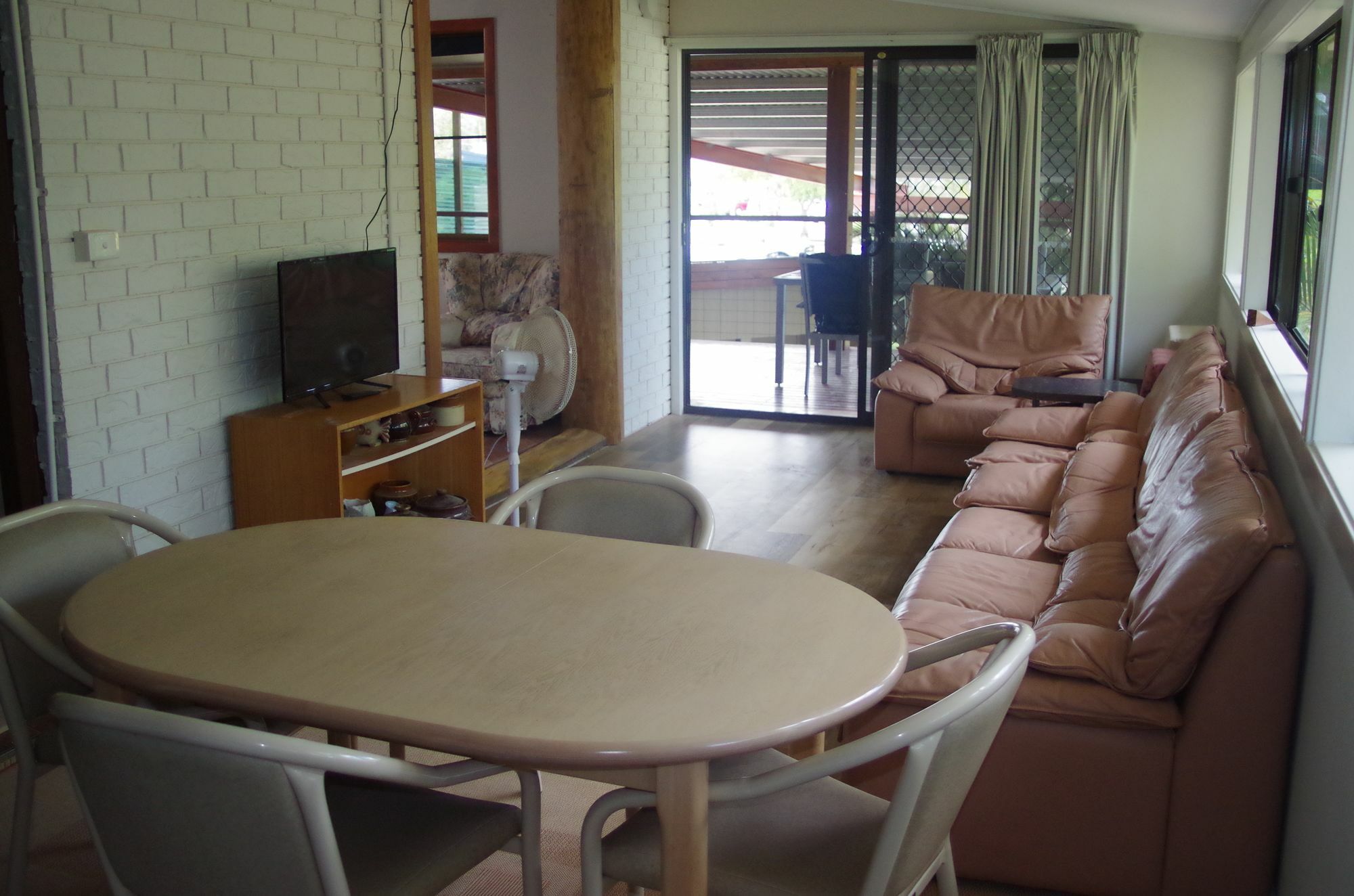 Ts Tennis Hotel