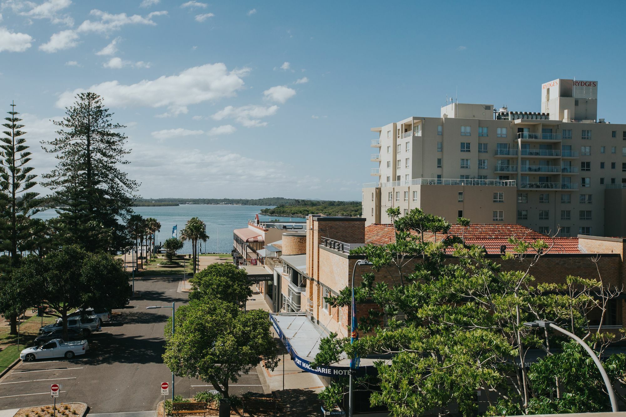Port Macquarie Hotel 3*